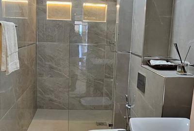1 Bed Apartment with Lift at As153 - 4