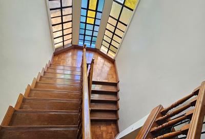 5 Bed Villa with En Suite at Faith Avenue - 4