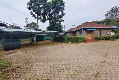 Office with Parking in Lavington