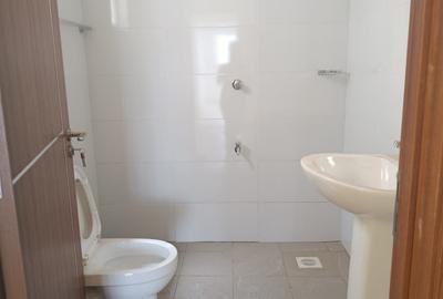 2 Bed Apartment with En Suite in Westlands Area - 4