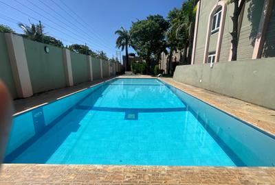 5 Bed Villa with En Suite in Nyali Area - 3