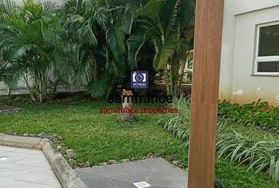 Serviced 4 Bed Apartment with En Suite at Links Road - 2