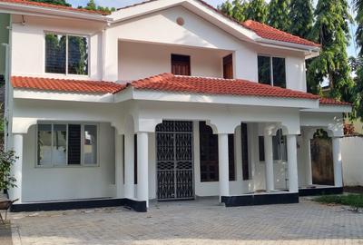 5 Bed House with En Suite at Mtwapa - 4