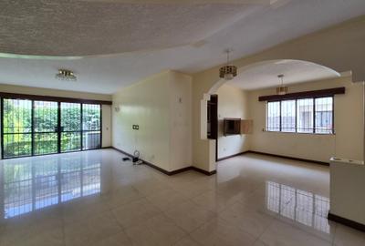 4 Bed House with En Suite at Grevillea Grove