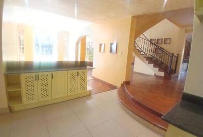 4 Bed House with En Suite at Karen - 4