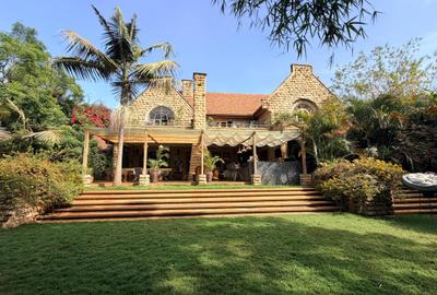 5 Bed House with En Suite in Karen - 3