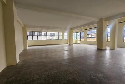 1,400 ft² Commercial Property with Backup Generator at Chania Avenue