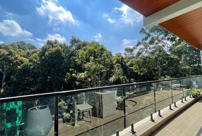 4 Bed Apartment with En Suite in Spring Valley