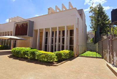 5 Bed Townhouse with En Suite at Lavington Green - 2