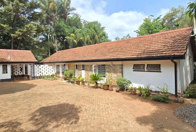4 Bed House with En Suite at Kyuna - 4
