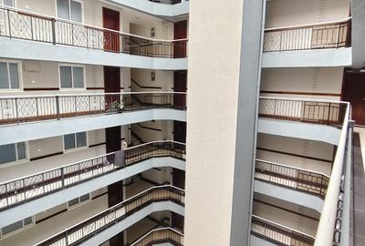 1 Bed Apartment with En Suite in Westlands Area - 2
