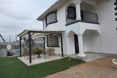 3 Bed Townhouse with En Suite in Syokimau