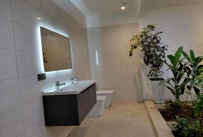 4 Bed Villa with En Suite in Malindi - 3