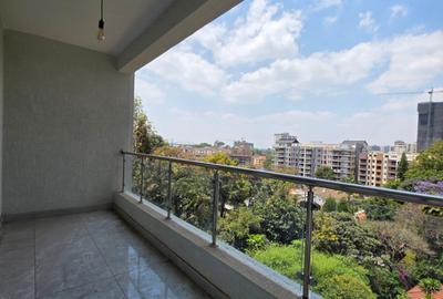 4 Bed Apartment with En Suite in General Mathenge