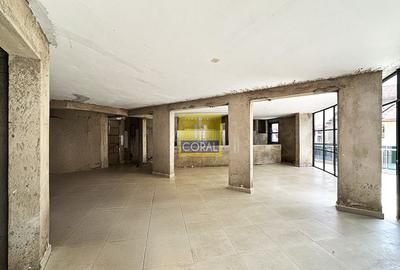 1,000 ft² Commercial Property with Parking in Westlands Area - 2