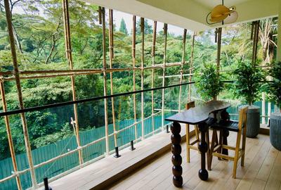 3 Bed Apartment with En Suite at 2026-301 - 4