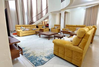 6 Bed Townhouse with En Suite in Kitisuru - 3