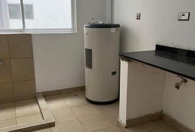 2 Bed Apartment with En Suite at Parklands - 4