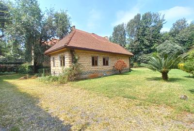5 Bed Villa with En Suite at Windy Ridge - 3