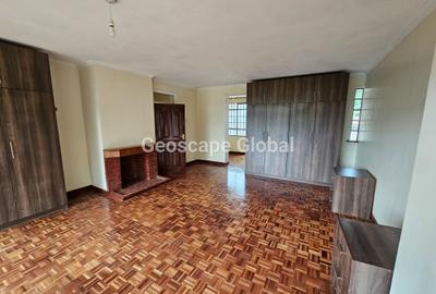 4 Bed House with En Suite in Kitisuru - 4