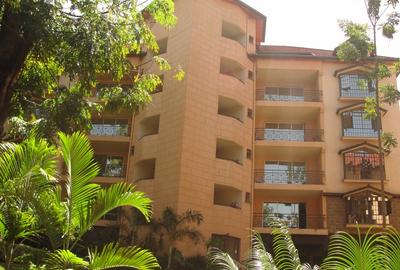 Furnished 3 Bed Apartment with En Suite at Brookside Gardens - 2