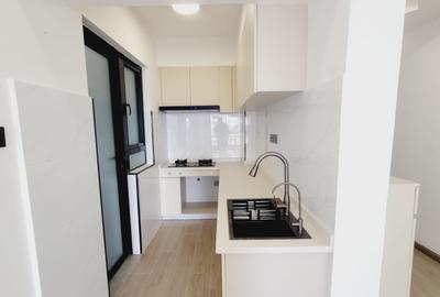 2 Bed Apartment with En Suite in Kilimani - 4