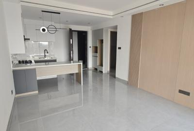 1 Bed Apartment with Swimming Pool in Kilimani