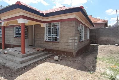 3 Bed House with En Suite at Rimpa - 2