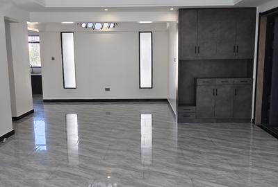 4 Bed Apartment with En Suite in Kileleshwa - 4
