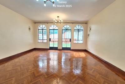 5 Bed Townhouse with En Suite at Riverside Drive - 3