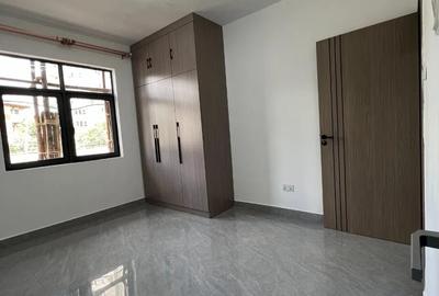 2 Bed Apartment with Gym in Kilimani - 4