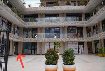 1,030 ft² Office with Service Charge Included at Thome - 3
