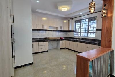 4 Bed House with En Suite in Ruiru - 3