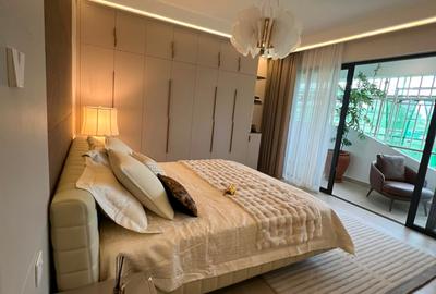 2 Bed Apartment with En Suite at Westlands Road - 2