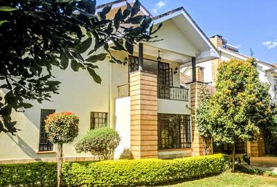 5 Bed Villa with En Suite at New Kitisuru