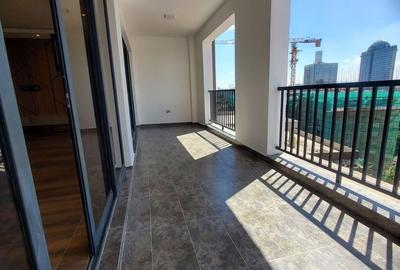 2 Bed Apartment with En Suite in Brookside - 4