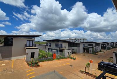 4 Bed House with En Suite in Karura