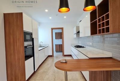 3 Bed Apartment with En Suite at Parklands - 4