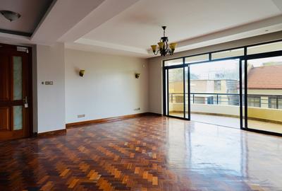 4 Bed Apartment with En Suite at 2026-535 4 Bed - 2