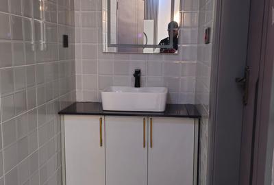 4 Bed House with En Suite at Riverside Drive - 4