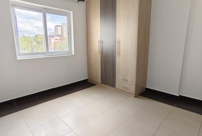2 Bed Apartment with En Suite in Lavington - 4