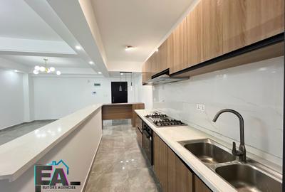 3 Bed Apartment with En Suite at Riverside Drive - 3