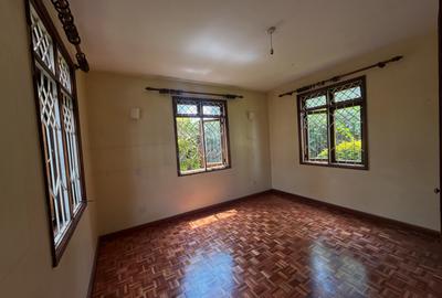 4 Bed Townhouse with En Suite in Lavington - 4