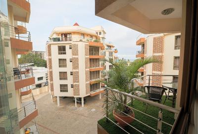 Furnished 3 Bed Apartment with En Suite at Ar2552