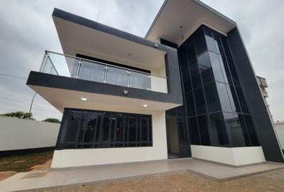 4 Bed House with En Suite at Ruiru