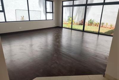4 Bed Townhouse with En Suite in Taita-Taveta - 4