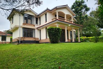 5 Bed Townhouse with En Suite in Rosslyn - 2