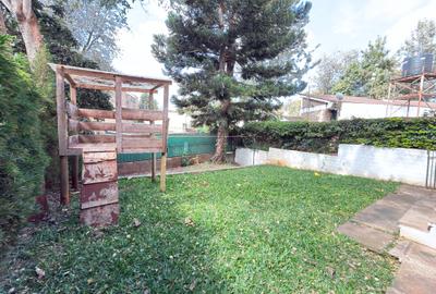 4 Bed Townhouse with En Suite at Kileleshwa