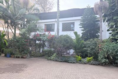 Office with Service Charge Included in Kilimani