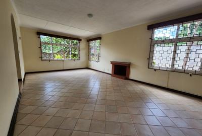 4 Bed Villa with Staff Quarters at 1 - 4